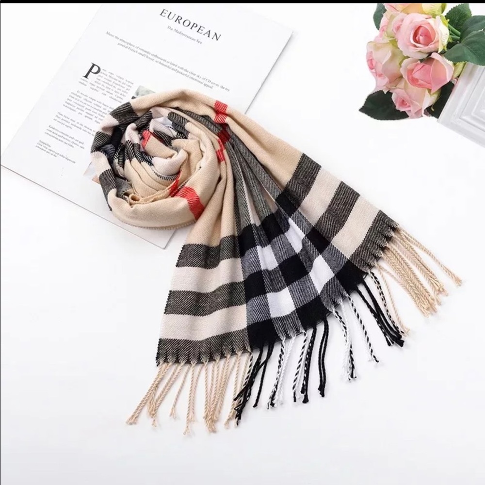 Classic Plaid Fringe Scarf - Beige and Black